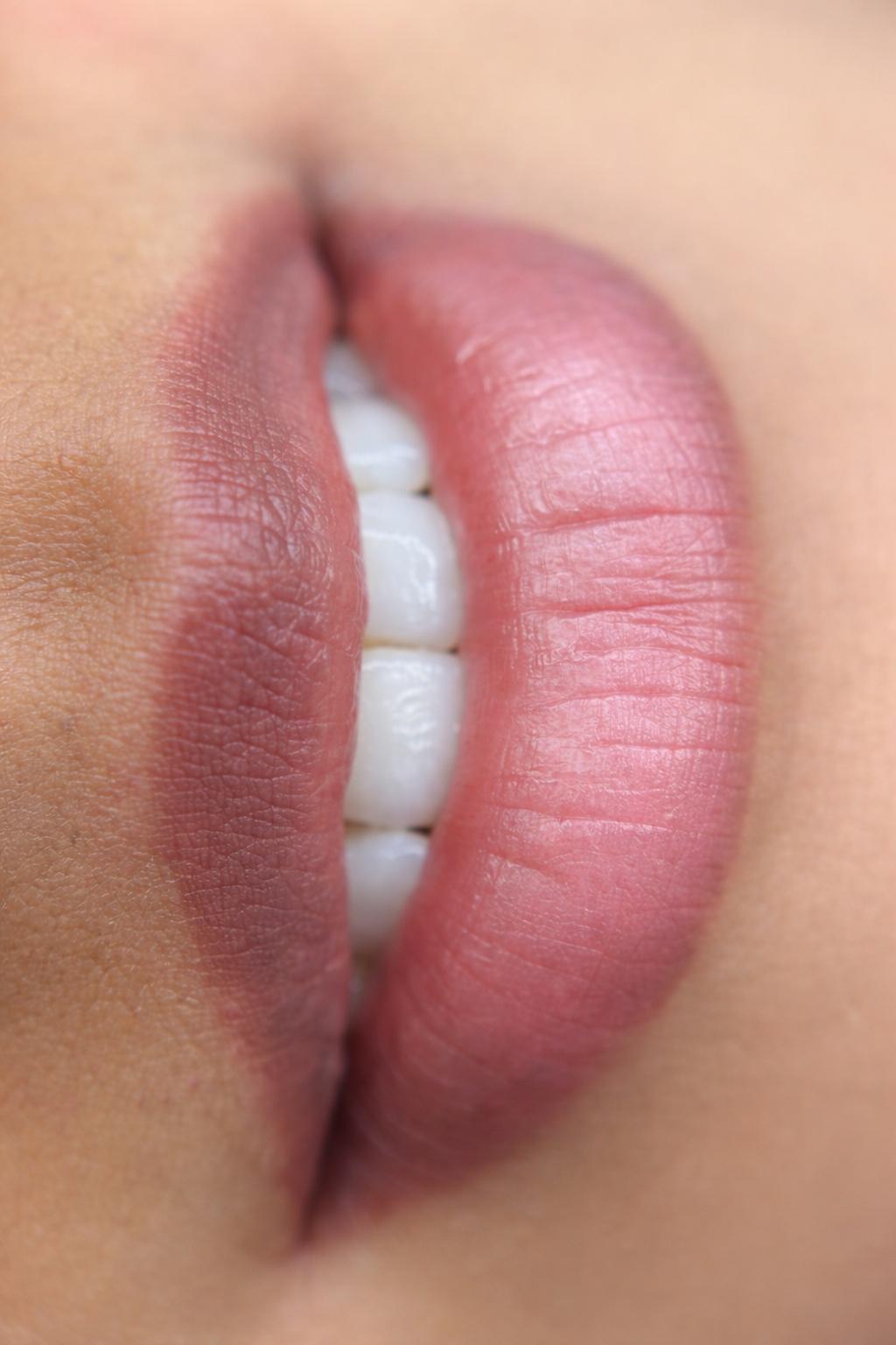 Micropigmentación de labios con acabado natural en MORELA Vila-real