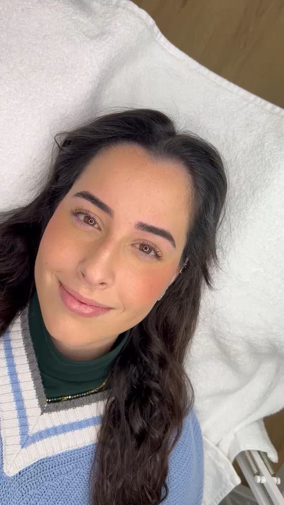Micropigmentación de cejas en MORELA clínica estética, Vila-real